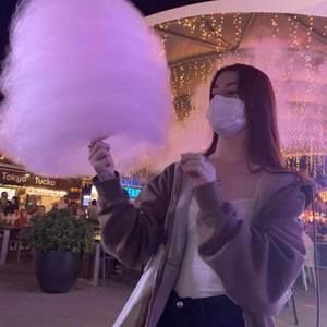 Meet your Posher, Indianna